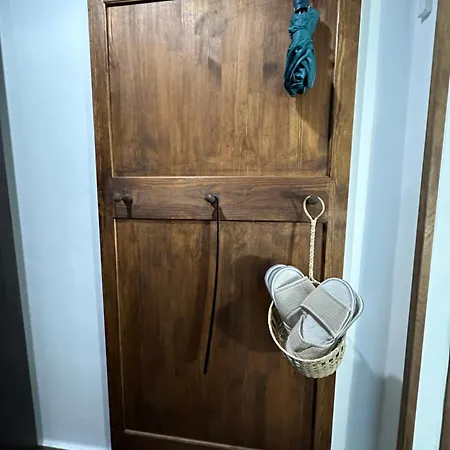 Romanian House * Bükreş