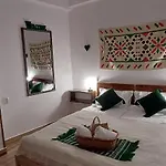 Romanian House Apartman