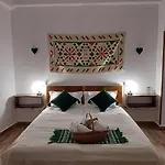 Romanian House Apartman